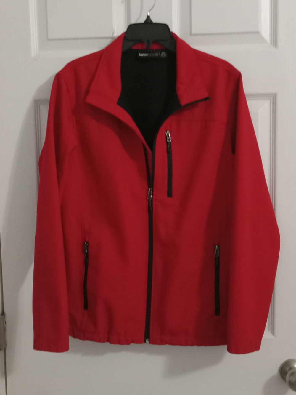 Men's Red Swisstech Softshell Jacket - Classic Zip Front